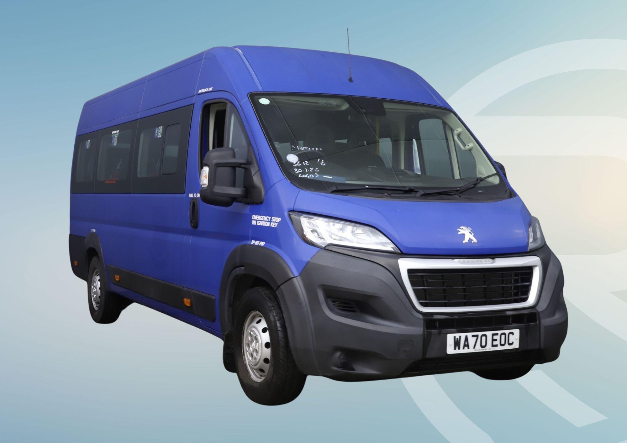 Peugeot Boxer image 1